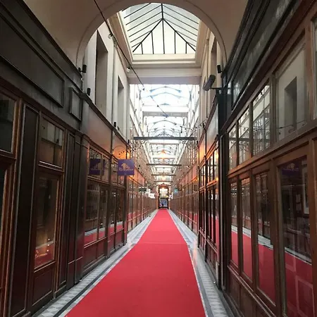Quartier Montorgueil, Voie Piétonne, Dans Un Immeuble Du Xvème Appartamento