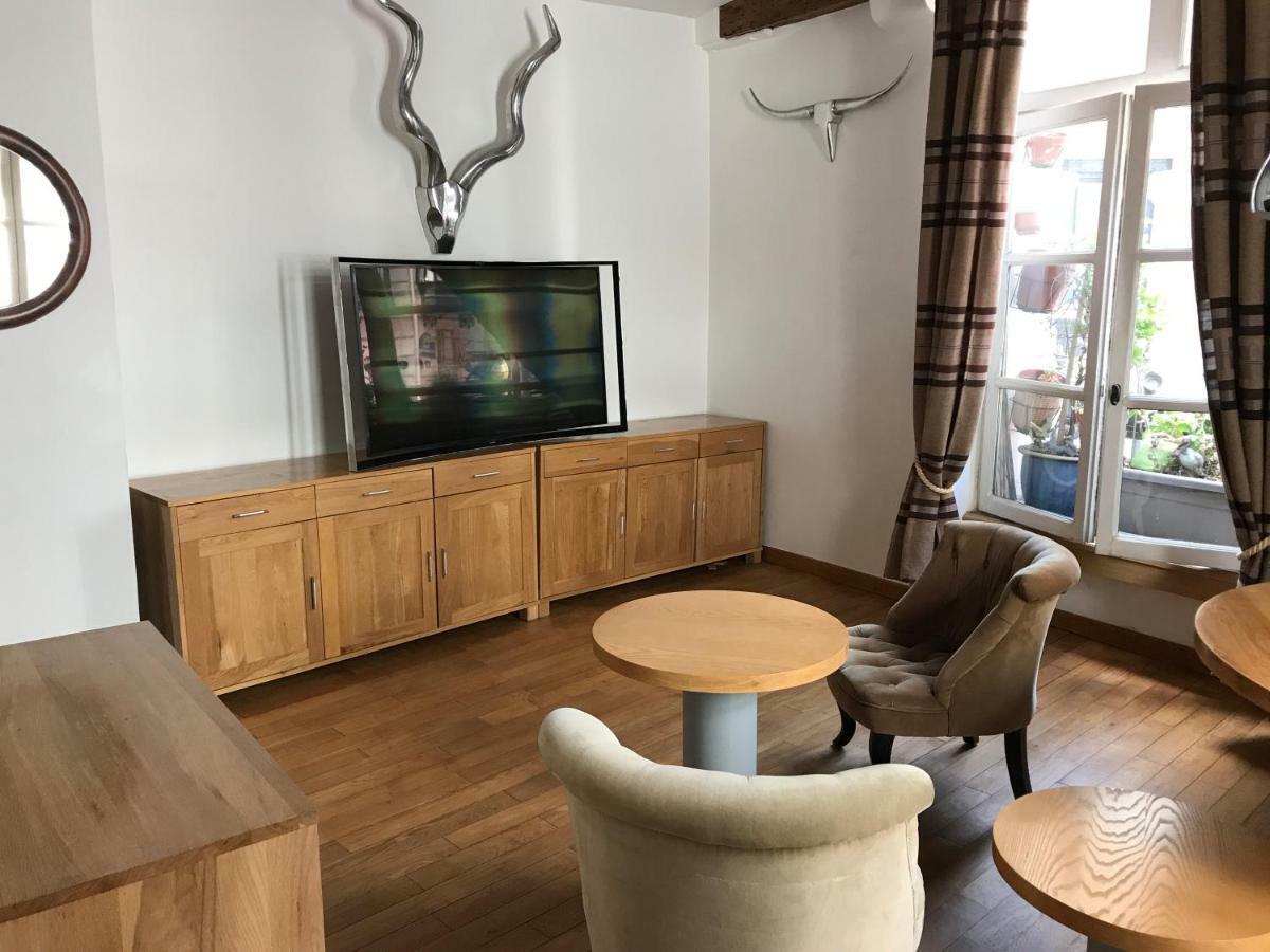 Quartier Montorgueil, Voie Piétonne, Dans Un Immeuble Du Xvème Appartamento