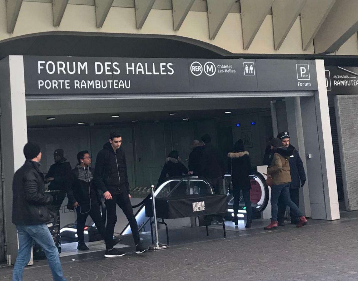 Appartamento Quartier Montorgueil, Voie Piétonne, Dans Un Immeuble Du Xvème