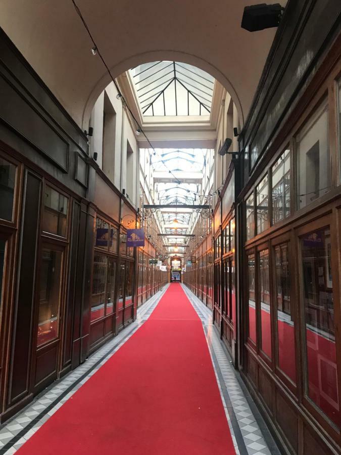 Quartier Montorgueil, Voie Piétonne, Dans Un Immeuble Du Xvème Appartamento